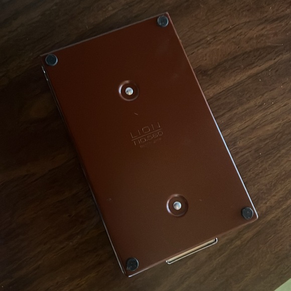 Vintage Mid Century Modern Lion Flip Address Book with Atomic Starburst. - Picture 6 of 6